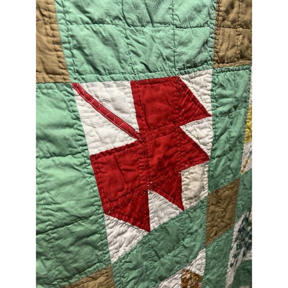 Vintage Quilt Maple Leaf Handmade Quilted Cottagecore - Picture 4 of 6